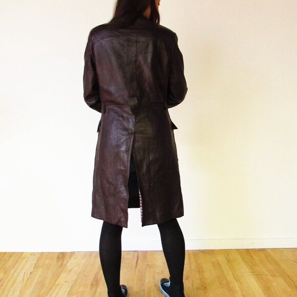 Vintage leather coat for men or women by Jeno de Paris, Made in Canada - Picture 6 of 7